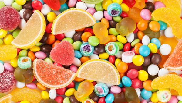 Сахар делает тебя толстым? Должен ли он быть исключен?